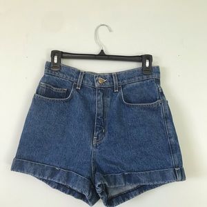 Vintage jean shorts!